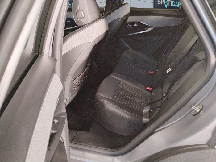Peugeot 3008 Hybrid 136 e-DCS6 GT
