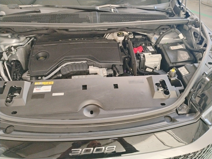 Peugeot 3008 Hybrid 136 e-DCS6 GT
