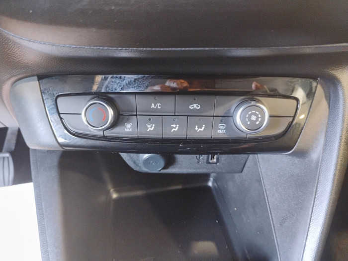 Opel CORSA 1.2 75 ch BVM5 Edition