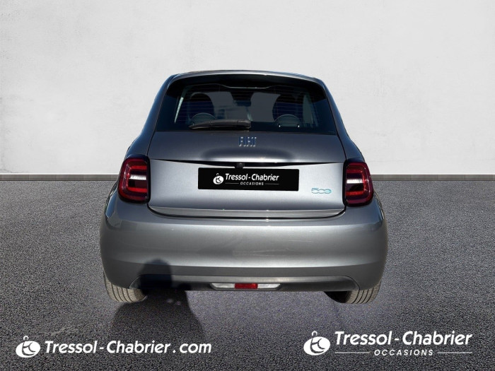 Fiat 500e BERLINE MY22 SERIE 1 STEP 2 500 e 95 ch Icône