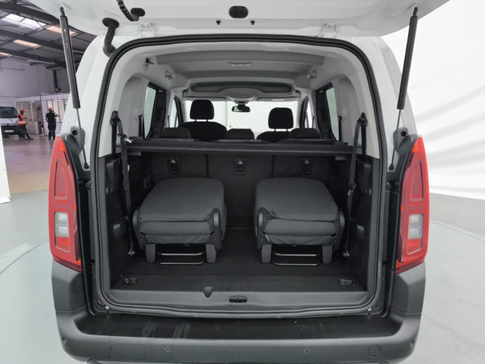 Citroën Berlingo Taille M BlueHDi 130 S&S BVM6 Shine