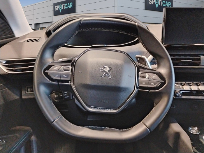 Peugeot 3008 Hybrid 225 e-EAT8 Allure