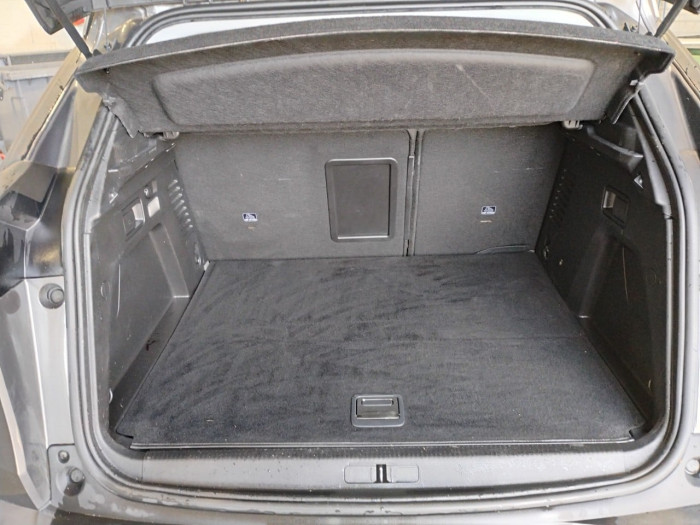 Peugeot 3008 Hybrid 225 e-EAT8 Allure