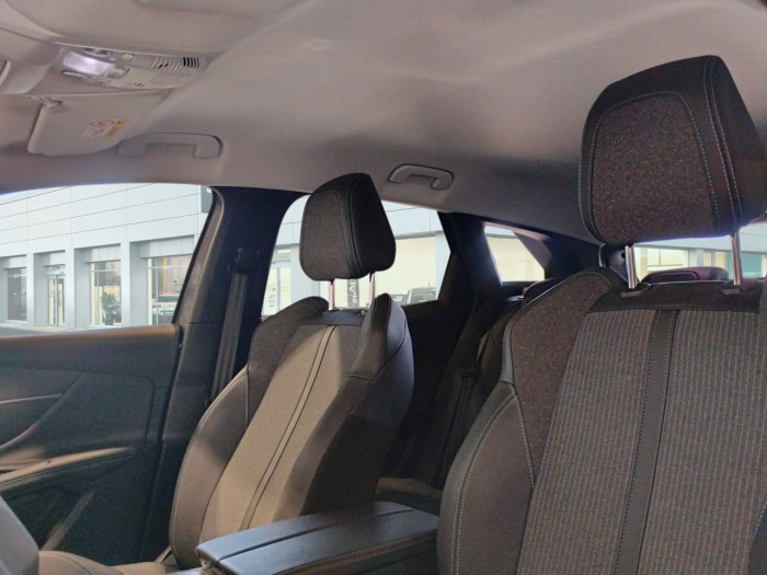 Peugeot 3008 Hybrid 225 e-EAT8 Allure