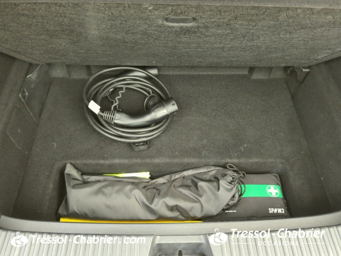Lynk & Co 02 Nouveau 66 kWh 272 ch More