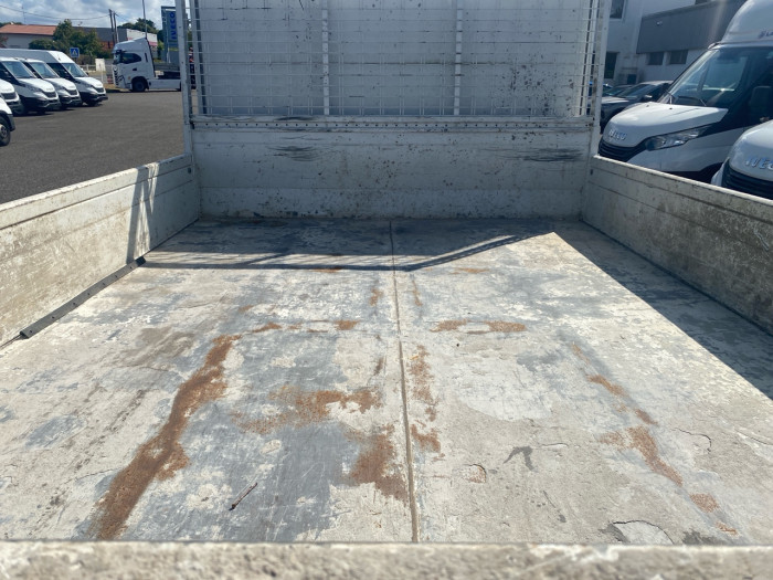 IVECO Daily CCb 35C16H3.0 empattement 3750