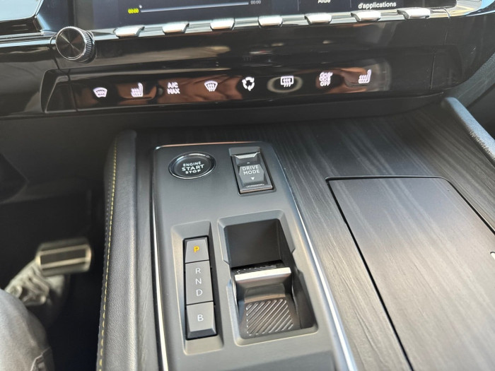 Peugeot 508 PSE Hybrid4 360 e-EAT8 Peugeot Sport Engineered