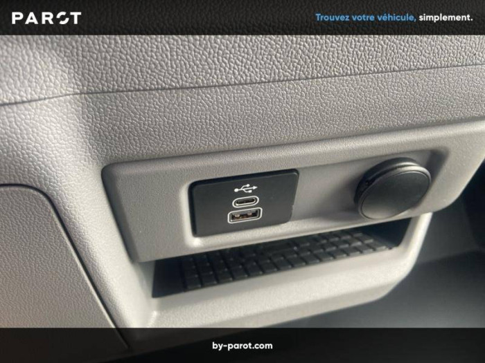 Ford TRANSIT CUSTOM FOURGON Nouveau FGN 320 L1H1 2.5 DURATEC 232 CH PHEV CVT LIMITED