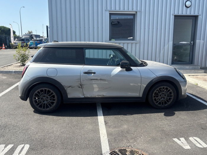 MINI Cooper 3 Portes C 156ch Classic DKG7