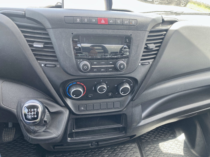IVECO Daily CCb 35C16H empattement 3450 3.0 Tor