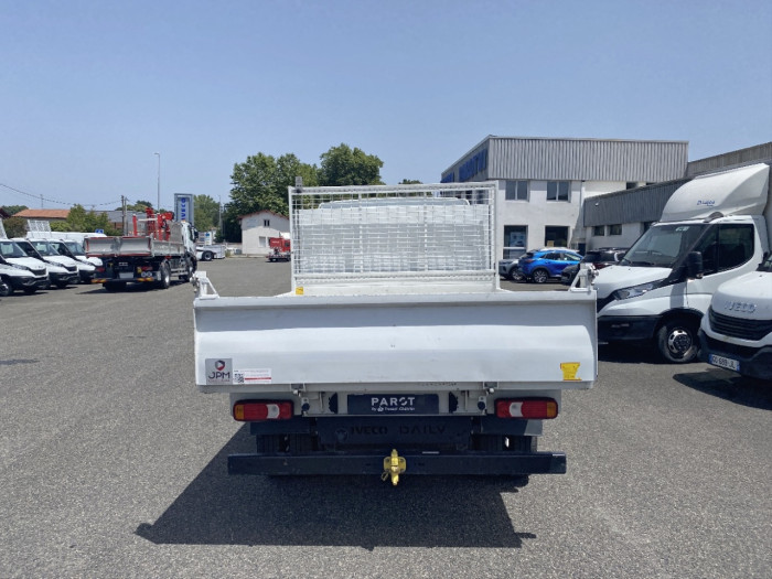 IVECO Daily CCb 35C16H empattement 3450 3.0 Tor