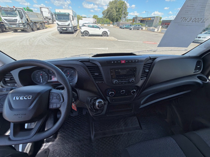 IVECO Daily CCb 35C16H3.0 empattement 4100