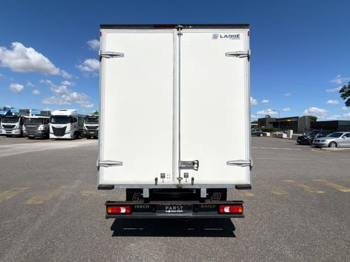 IVECO Daily CCb 35C16H3.0 empattement 4100
