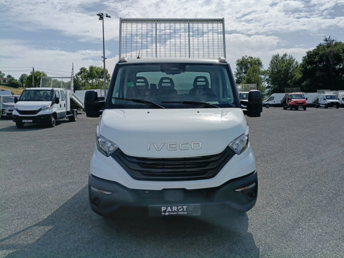 IVECO Daily CCb 35C16H empattement 3450 3.0