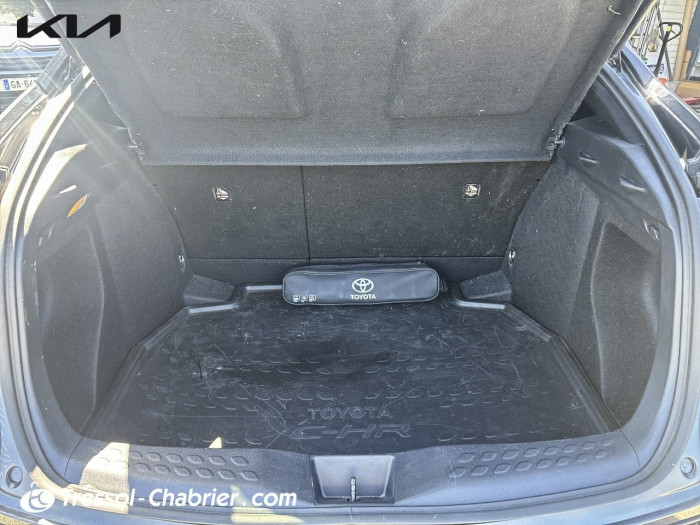 Toyota C-HR HYBRIDE MY20 1.8L Edition