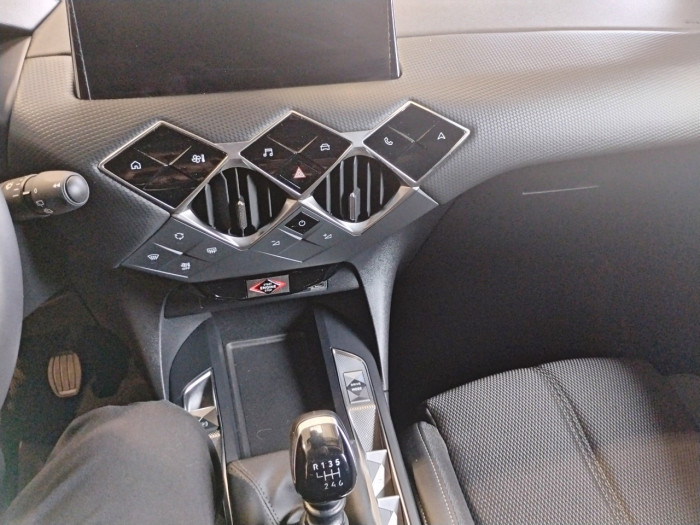DS DS 3 Crossback DS3 Crossback PureTech 100 BVM6 Bastille