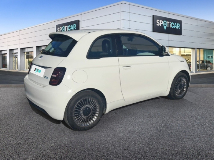 Fiat 500e BERLINE MY22 SERIE 1 STEP 2 500 e 95 ch Icône