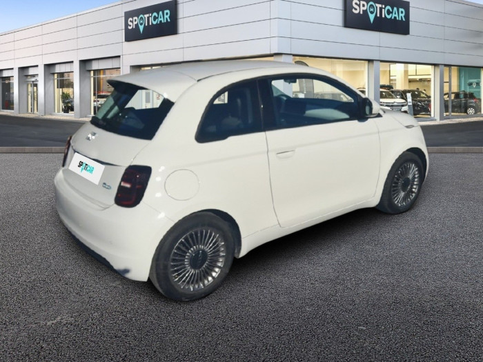 Fiat 500e BERLINE MY22 SERIE 1 STEP 2 500 e 95 ch Icône
