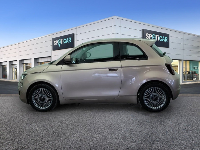 Fiat 500e BERLINE MY22 SERIE 1 STEP 2 500 e 95 ch Icône