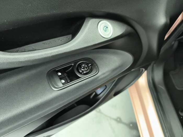 Fiat 500e BERLINE MY22 SERIE 1 STEP 2 500 e 95 ch Icône