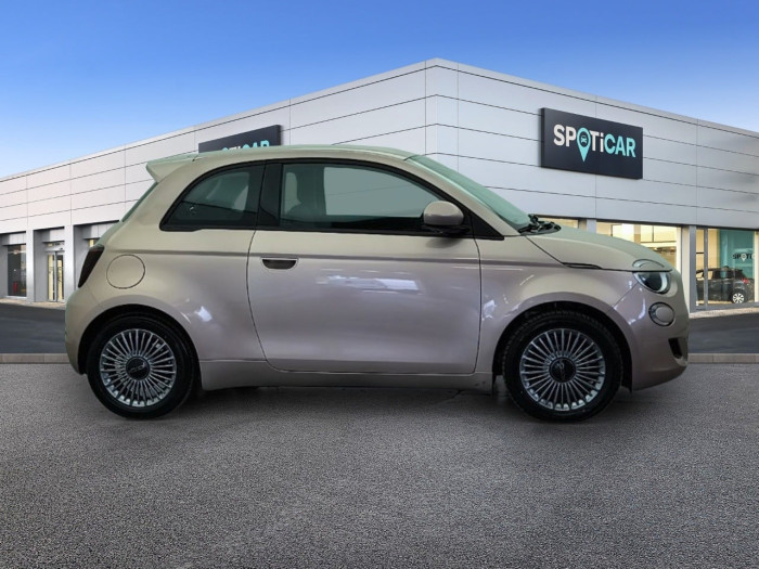 Fiat 500e BERLINE MY22 SERIE 1 STEP 2 500 e 95 ch Icône
