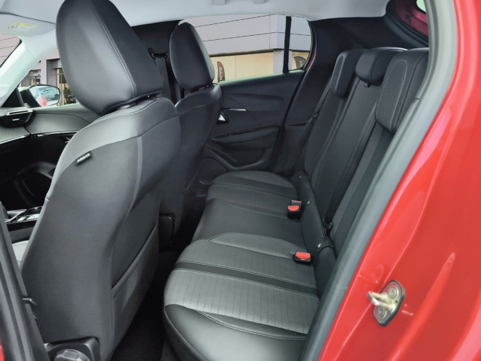 Peugeot 208 PureTech 100 S&S BVM6 Allure
