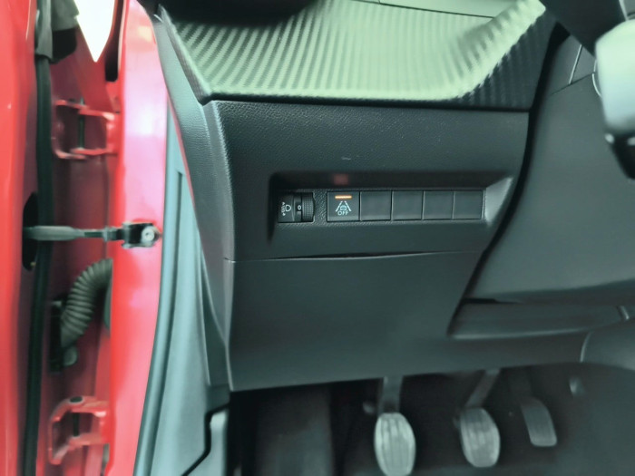Peugeot 208 PureTech 100 S&S BVM6 Allure