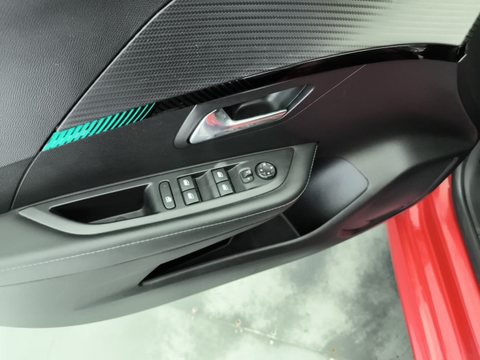 Peugeot 208 PureTech 100 S&S BVM6 Allure
