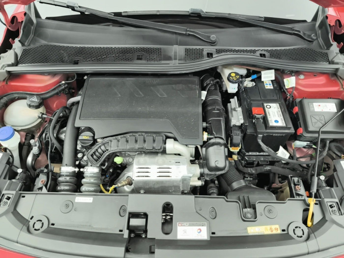 Peugeot 208 PureTech 100 S&S BVM6 Allure