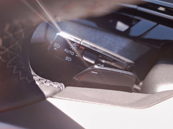 Peugeot 5008 Nouveau Hybrid 145 ch e-DCS6 Allure