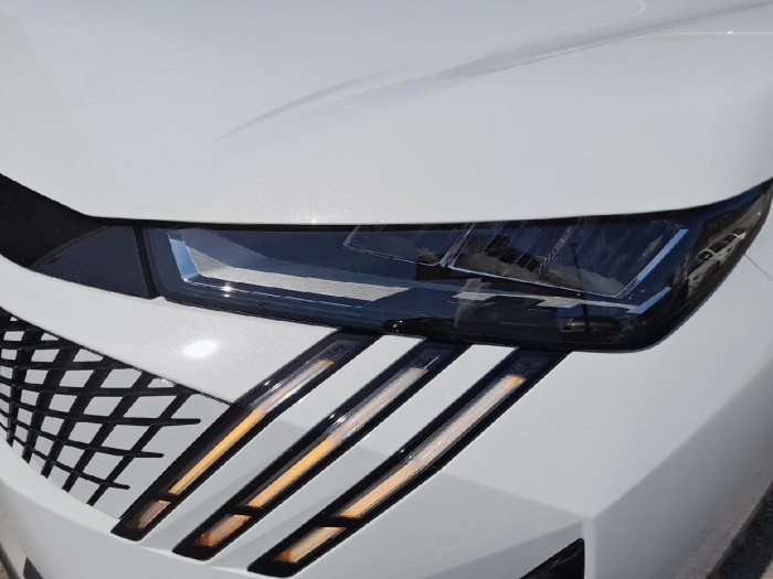 Peugeot 5008 Nouveau Hybrid 145 ch e-DCS6 Allure