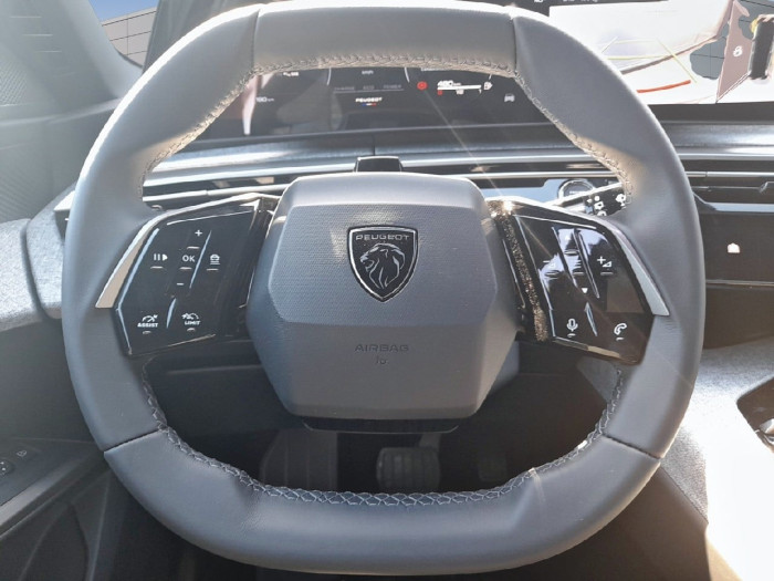 Peugeot 5008 Nouveau Hybrid 145 ch e-DCS6 Allure