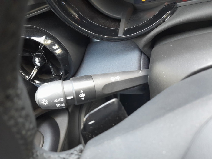 Alfa Romeo JUNIOR 1.2 Ibrida 136 ch eDCT6 Techno