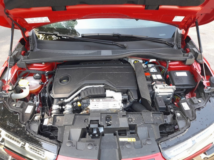 Alfa Romeo JUNIOR 1.2 Ibrida 136 ch eDCT6 Techno