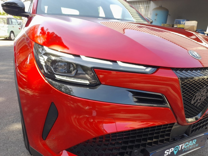 Alfa Romeo JUNIOR 1.2 Ibrida 136 ch eDCT6 Techno