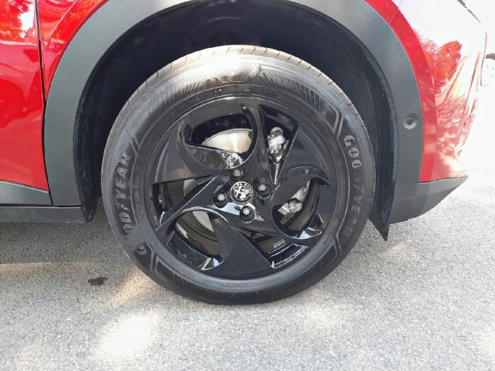 Alfa Romeo JUNIOR 1.2 Ibrida 136 ch eDCT6 Techno