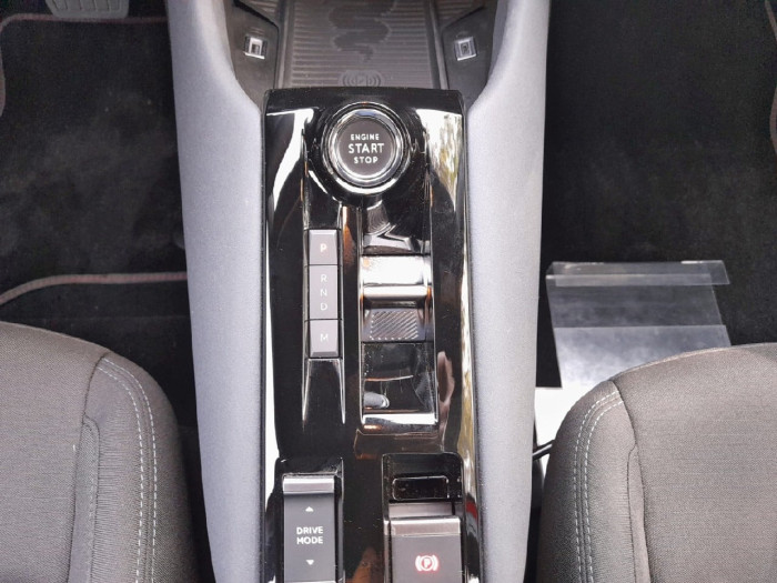 Alfa Romeo JUNIOR 1.2 Ibrida 136 ch eDCT6 Techno