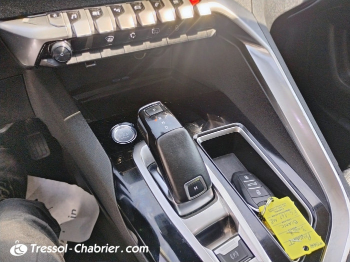 Peugeot 3008 Puretech 130ch S&S EAT8 Allure
