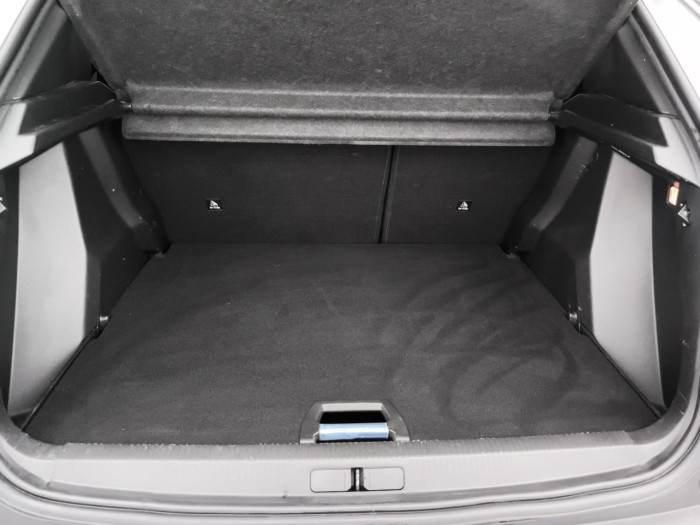 Peugeot 2008 PureTech 130 S&S EAT8 Allure