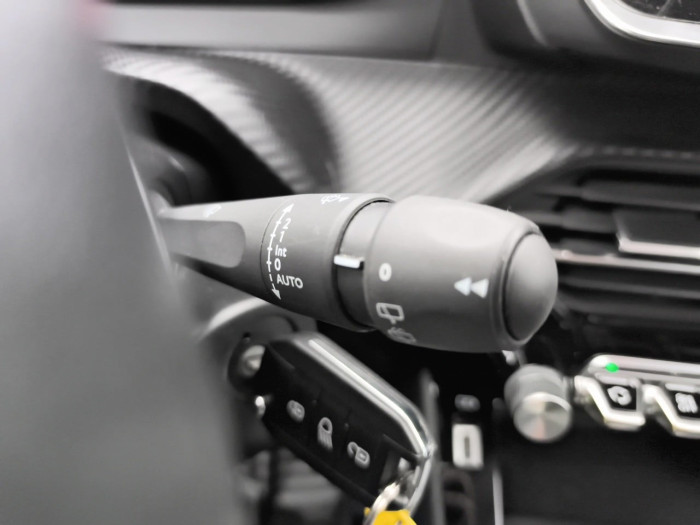 Peugeot 2008 PureTech 130 S&S EAT8 Allure
