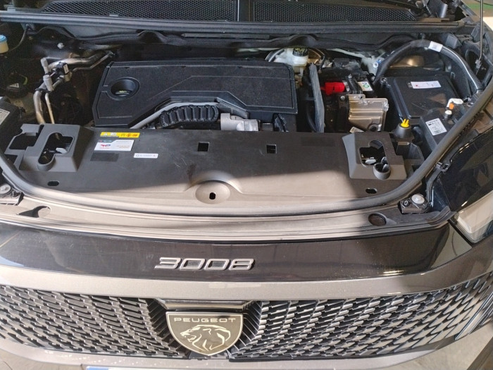Peugeot 3008 Hybrid 136 e-DCS6 Allure