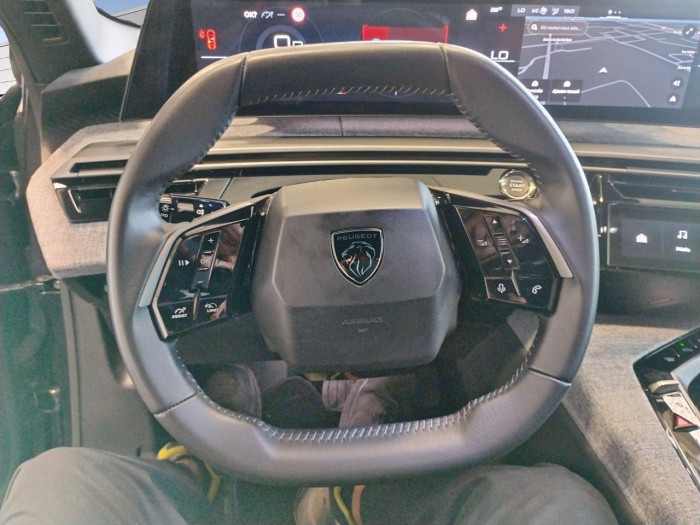 Peugeot 3008 Hybrid 136 e-DCS6 Allure