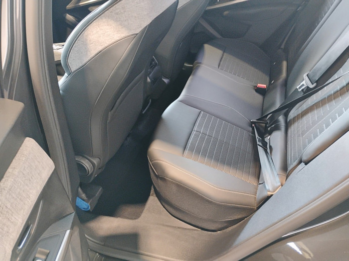 Peugeot 3008 Hybrid 136 e-DCS6 Allure