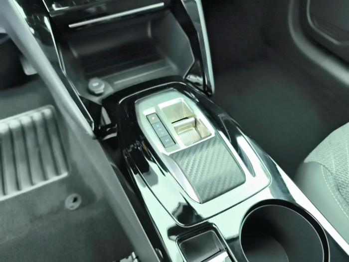 Peugeot 208 Nouvelle Hybrid 145 ch e-DCS6 Allure