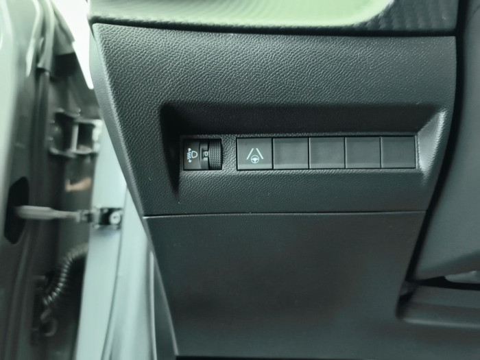 Peugeot 208 Nouvelle Hybrid 145 ch e-DCS6 Allure