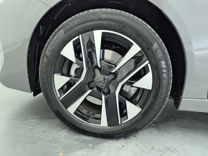 Peugeot 208 Nouvelle Hybrid 145 ch e-DCS6 Allure