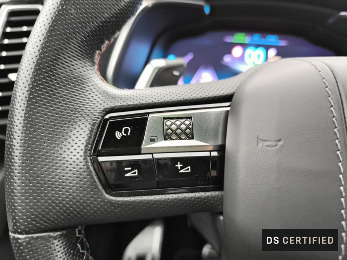 DS DS7 CROSSBACK Hybride E-Tense 300 EAT8 4x4 Performance Line+