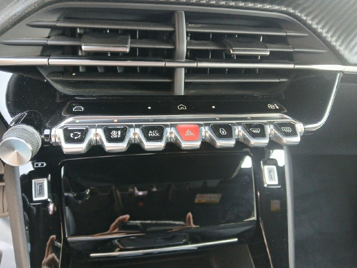 Peugeot 2008 PureTech 100 S&S BVM6 Allure