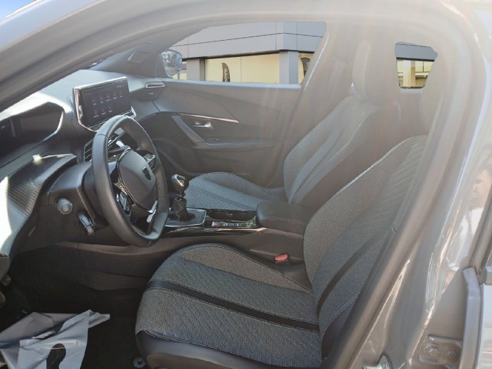 Peugeot 2008 PureTech 100 S&S BVM6 Allure