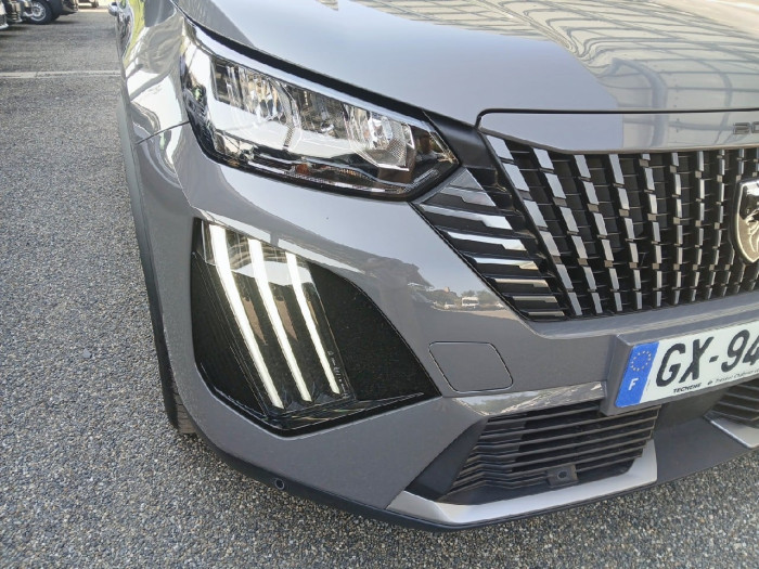 Peugeot 2008 PureTech 100 S&S BVM6 Allure